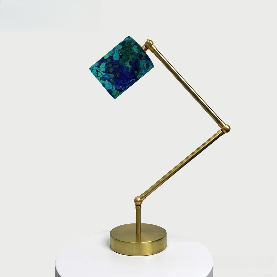 Adjustable Reading Lamp: Metal - đánh giá và giá Century Textile & Sewing Supply Saskatoon Sk