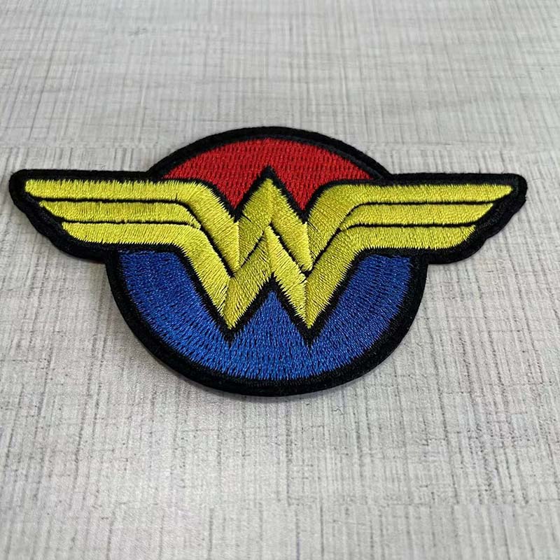 W Bảng Chữ Cái Thêu Quốc Huy M - đánh giá và giá Velcro Sew On